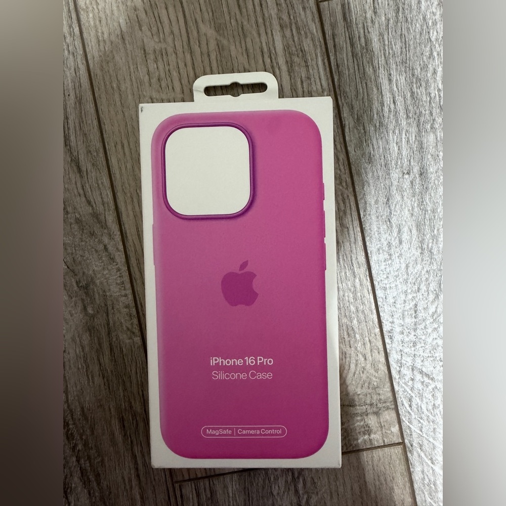 Apple iPhone 16 Pro Silicone Case - Peony